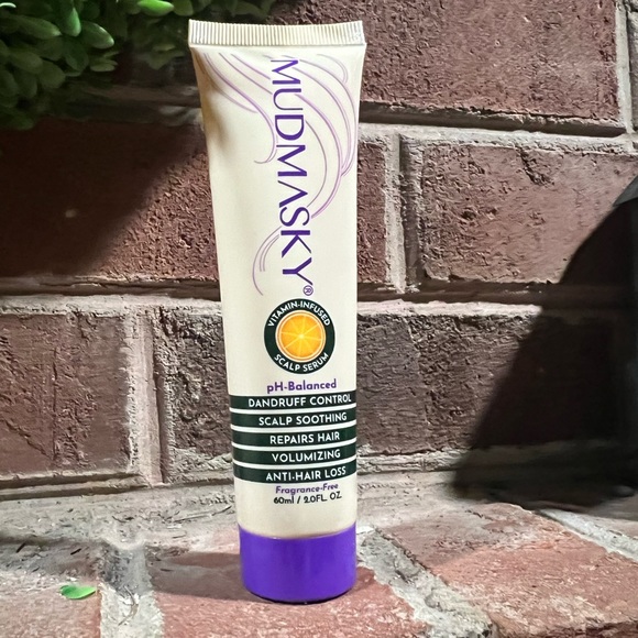 MUDMASKY Vitamin-Infused Scalp Serum

60ml / 2.0FL. OZ. - Picture 4 of 8